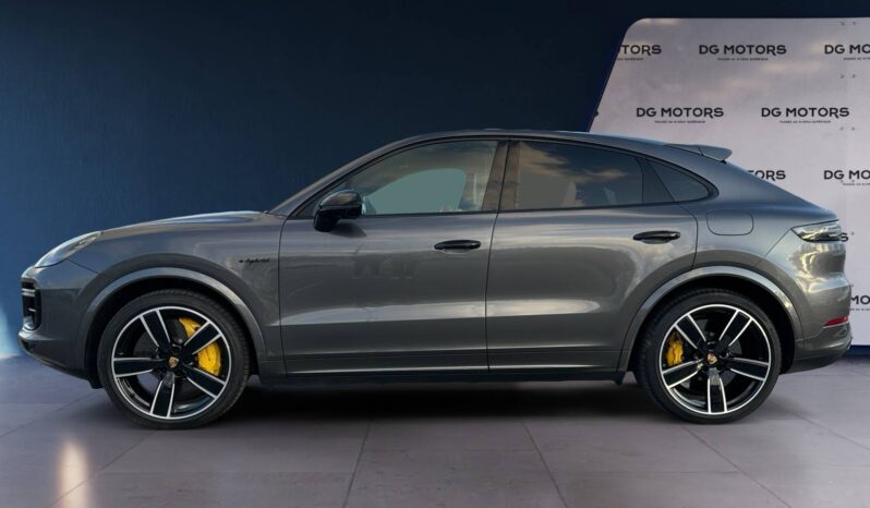 
								PORSCHE CAYENNE TURBO S  4.0 V8 HYBRID 680 TURBO S full									