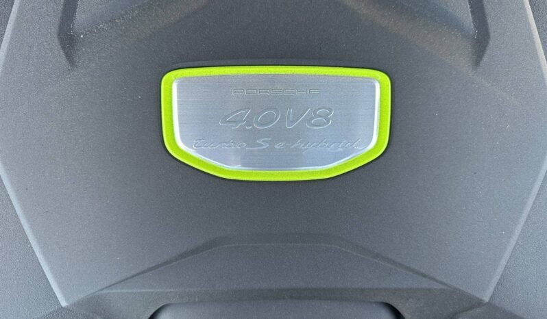 
								PORSCHE CAYENNE TURBO S  4.0 V8 HYBRID 680 TURBO S full									