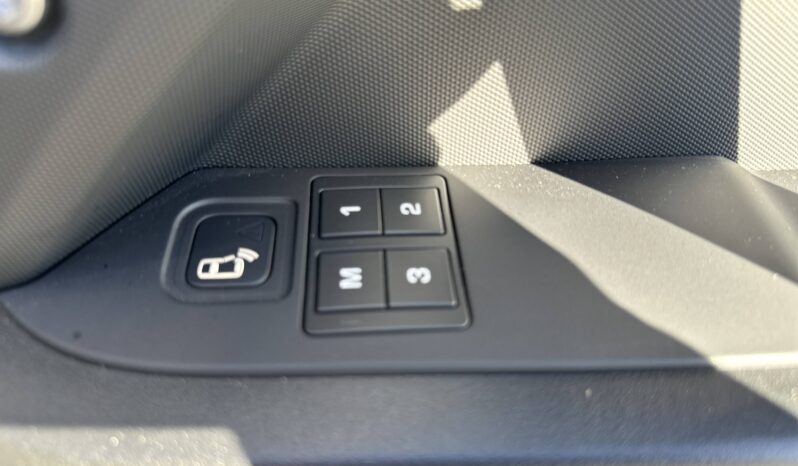 
								LAND ROVER DEFENDER DEFENDER 90 V8 P525 X-DYNAMIC full									