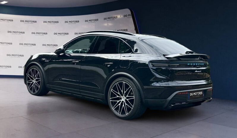 
								E MACAN MACAN 4 ELECTRIQUE full									