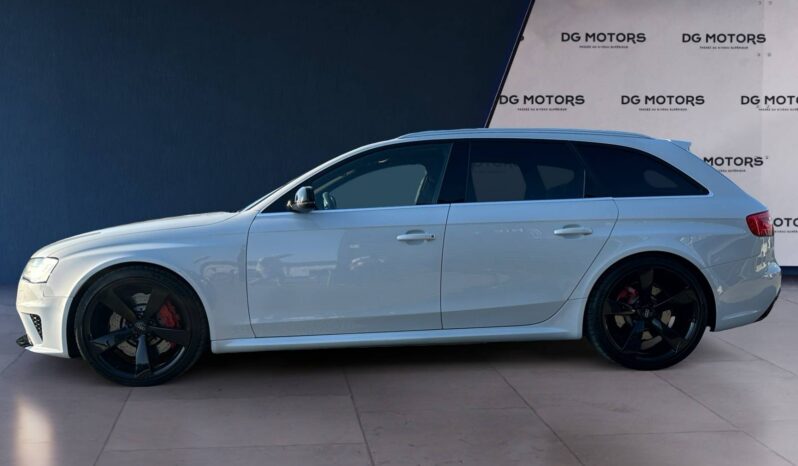 
								Audi Rs4 RS4 AVANT V8 4.2L full									