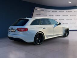 
										Audi Rs4 RS4 AVANT V8 4.2L full									