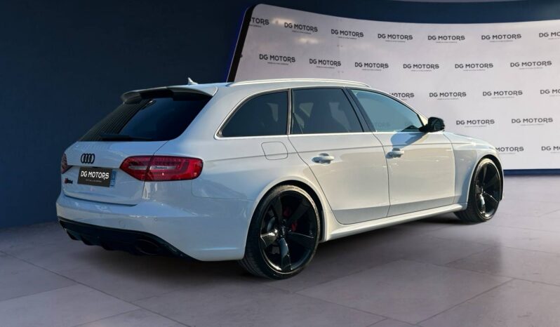 
								Audi Rs4 RS4 AVANT V8 4.2L full									