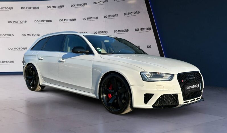 
								Audi Rs4 RS4 AVANT V8 4.2L full									