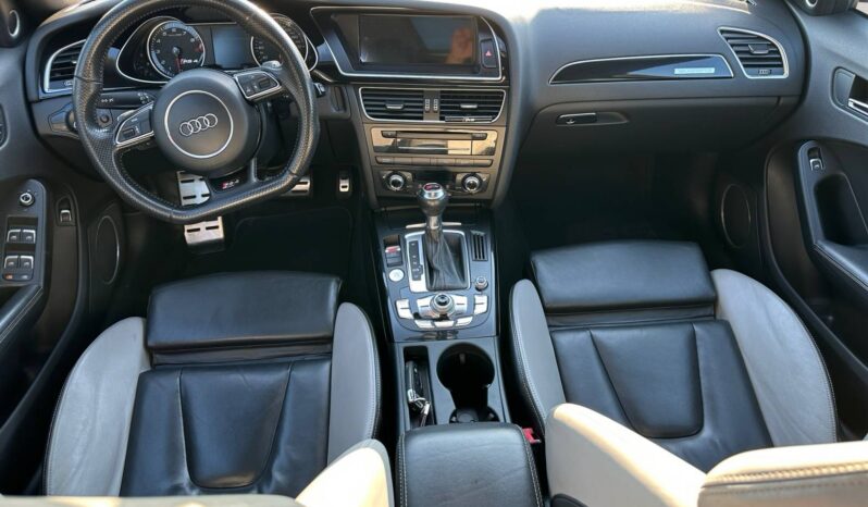 
								Audi Rs4 RS4 AVANT V8 4.2L full									