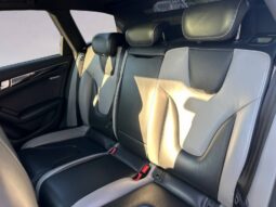 
										Audi Rs4 RS4 AVANT V8 4.2L full									