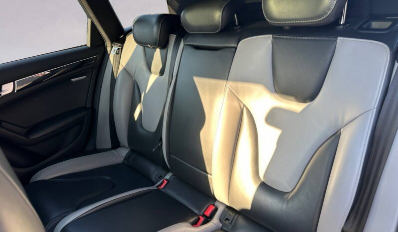 
								Audi Rs4 RS4 AVANT V8 4.2L full									