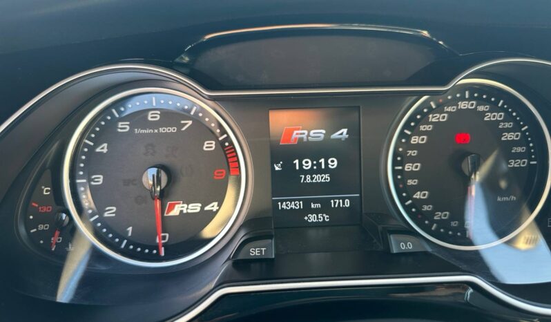 
								Audi Rs4 RS4 AVANT V8 4.2L full									