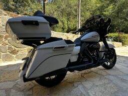 
										Harley-Davidson Cvo Street Glide SPECIAL full									