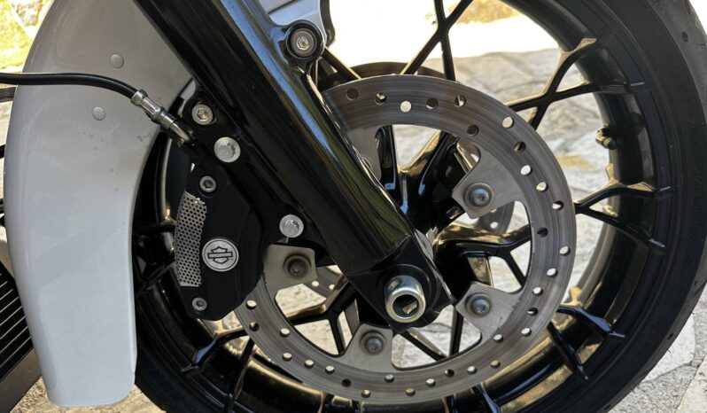 
								Harley-Davidson Cvo Street Glide SPECIAL full									