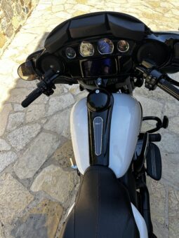 
										Harley-Davidson Cvo Street Glide SPECIAL full									