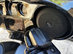 
										Harley-Davidson Cvo Street Glide SPECIAL full									