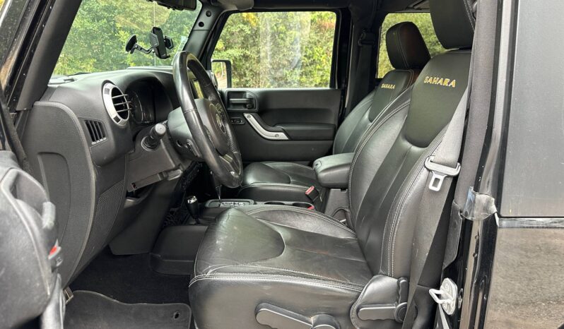 
								Jeep Wrangler  2.8 CRD 200 FAP Sahara BVA full									