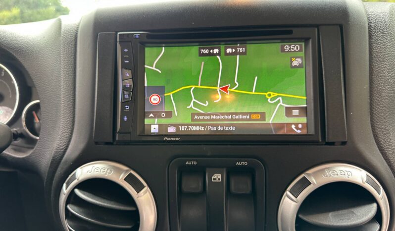 
								Jeep Wrangler  2.8 CRD 200 FAP Sahara BVA full									