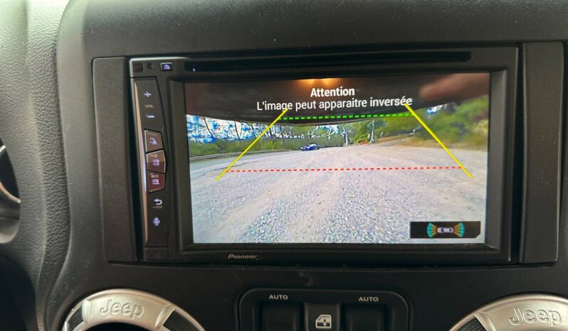 
								Jeep Wrangler  2.8 CRD 200 FAP Sahara BVA full									