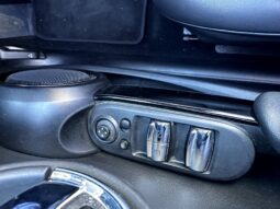 
										Mini Mini Cooper 136ch Edition Premium Plus BVA7 full									