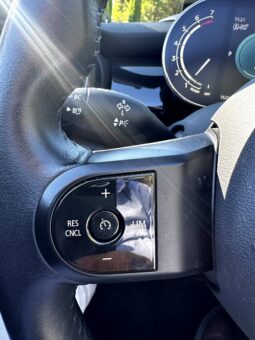 
										Mini Mini Cooper 136ch Edition Premium Plus BVA7 full									