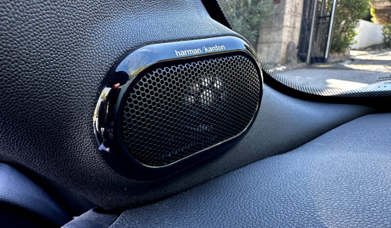 
								Mini Mini Cooper 136ch Edition Premium Plus BVA7 full									