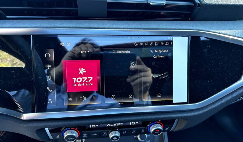 
								Audi Q3 Sportback 35 TDI 150ch S line full									