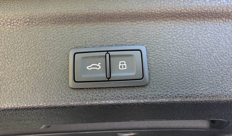 
								Audi Q3 Sportback 35 TDI 150ch S line full									