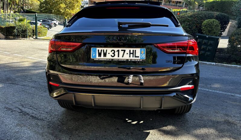 
								Audi Q3 Sportback 35 TDI 150ch S line full									