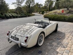 
										MGA 1600 MGA 1600 full									