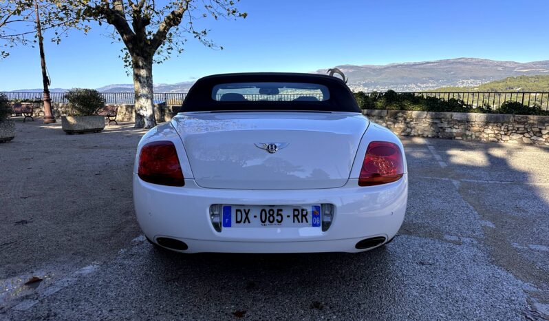 
								Bentley Continental GTC W12 6.0L 560 full									