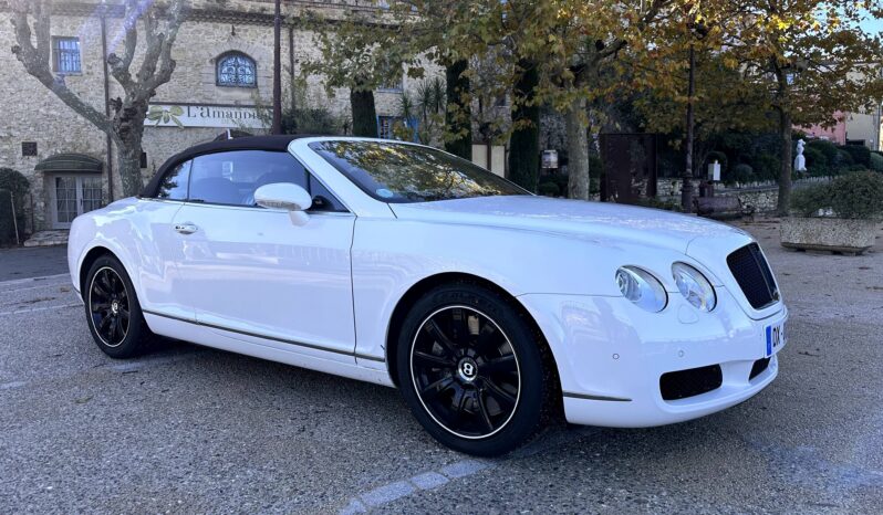 
								Bentley Continental GTC W12 6.0L 560 full									