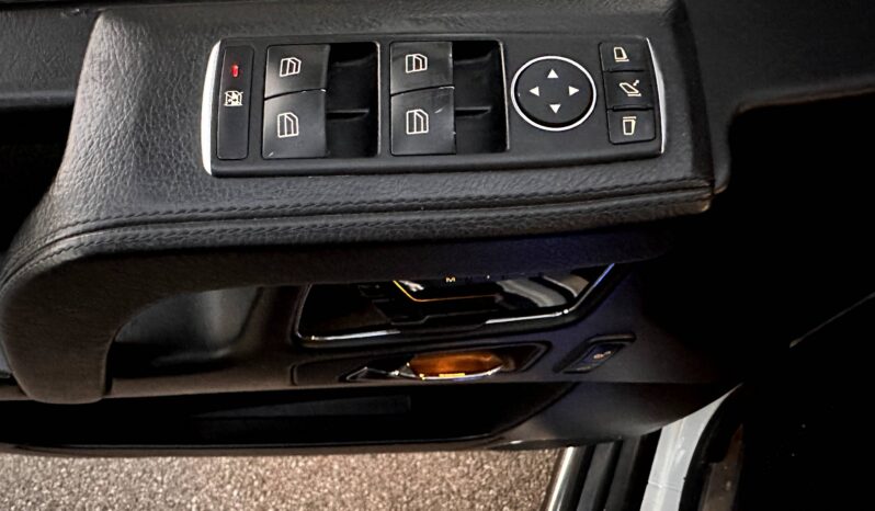 
								Mercedes-Benz Classe G CLASSE G 350D DESIGNO full									