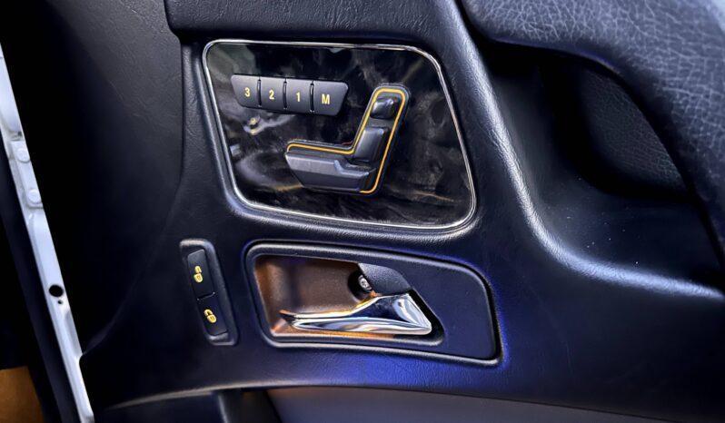 
								Mercedes-Benz Classe G CLASSE G 350D DESIGNO full									