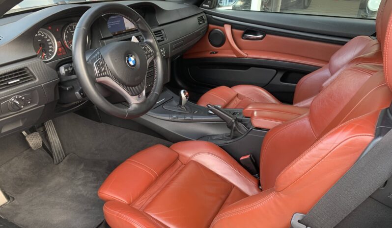 
								BMW M3 M3 E93 CABRIOLET 420ch full									