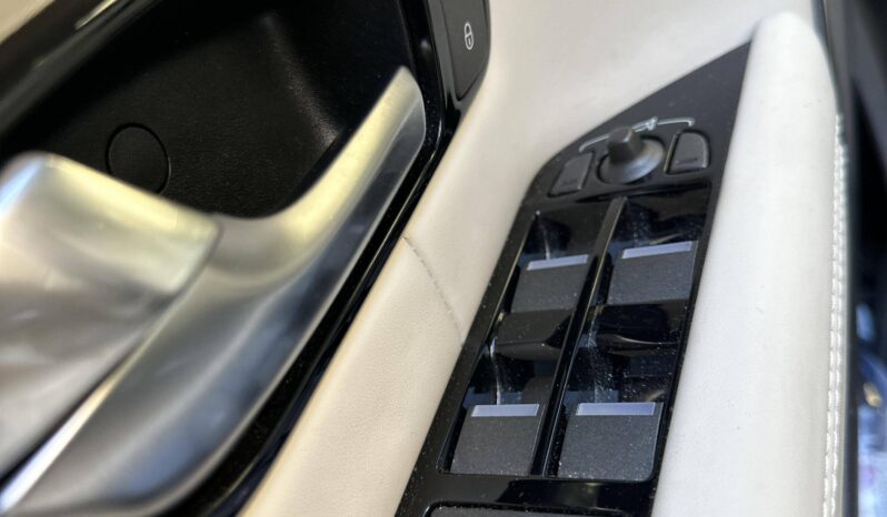 
								Land-Rover Evoque 2.0 TD4 150 HSE BVM full									