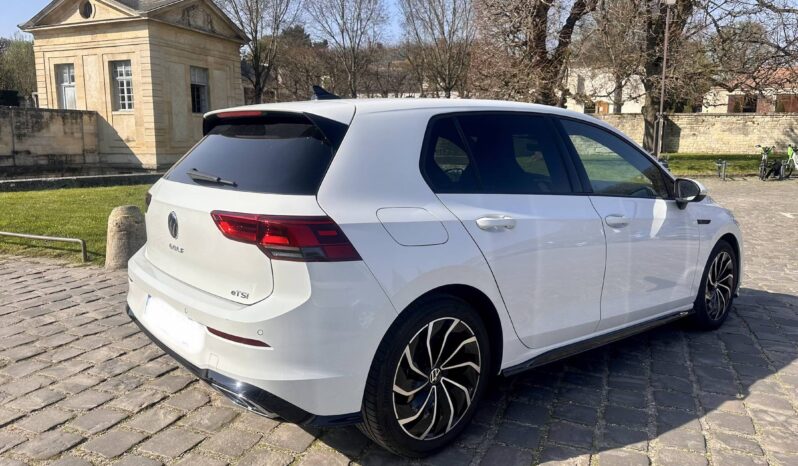 
								Volkswagen Golf 1.5 eTSI OPF 130ch R-Line DSG7 full									