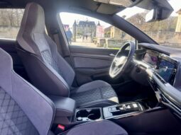 
										Volkswagen Golf 1.5 eTSI OPF 130ch R-Line DSG7 full									