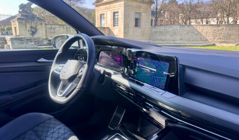 
								Volkswagen Golf 1.5 eTSI OPF 130ch R-Line DSG7 full									