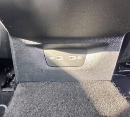 
										Volkswagen Golf 1.5 eTSI OPF 130ch R-Line DSG7 full									