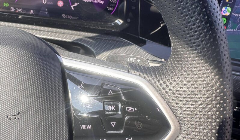 
								Volkswagen Golf 1.5 eTSI OPF 130ch R-Line DSG7 full									