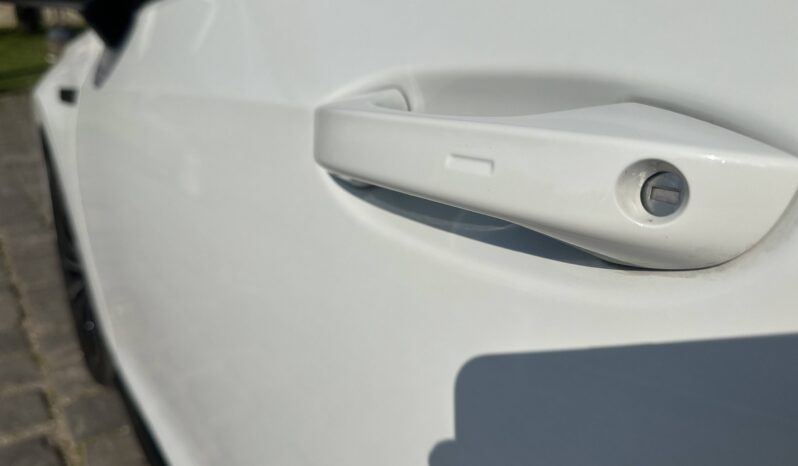 
								Volkswagen Golf 1.5 eTSI OPF 130ch R-Line DSG7 full									