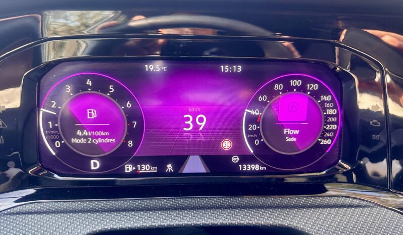 
								Volkswagen Golf 1.5 eTSI OPF 130ch R-Line DSG7 full									