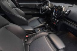 
										Mini Mini MINI COUNTRYMAN II (2) (F60) full									