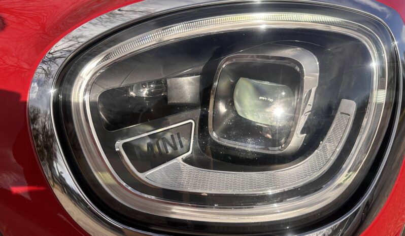 
								Mini Mini MINI COUNTRYMAN II (2) (F60) full									