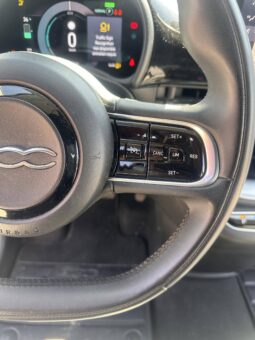 
										Fiat 500 III C 42KWH ICONE full									