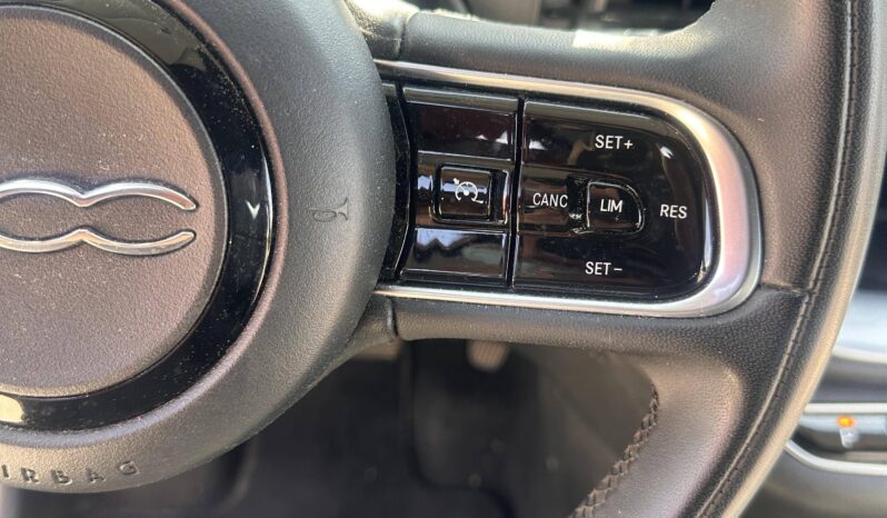 
								Fiat 500 III C 42KWH ICONE full									