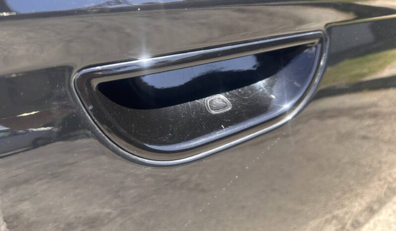 
								Fiat 500 III C 42KWH ICONE full									