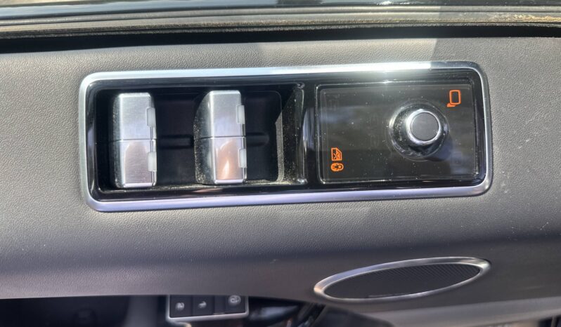 
								Land-Rover Range Rover Sport Autobiography Dynamic full									