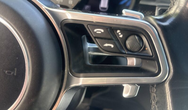 
								Porsche Macan  3.0 V6 360ch GTS PDK full									