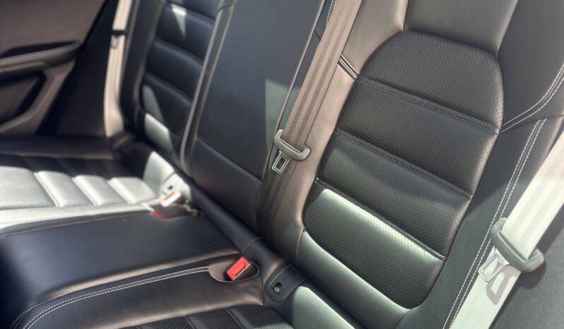 
								Porsche Macan  3.0 V6 360ch GTS PDK full									