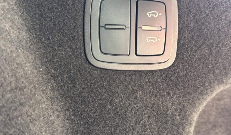 
								Porsche Macan  3.0 V6 360ch GTS PDK full									