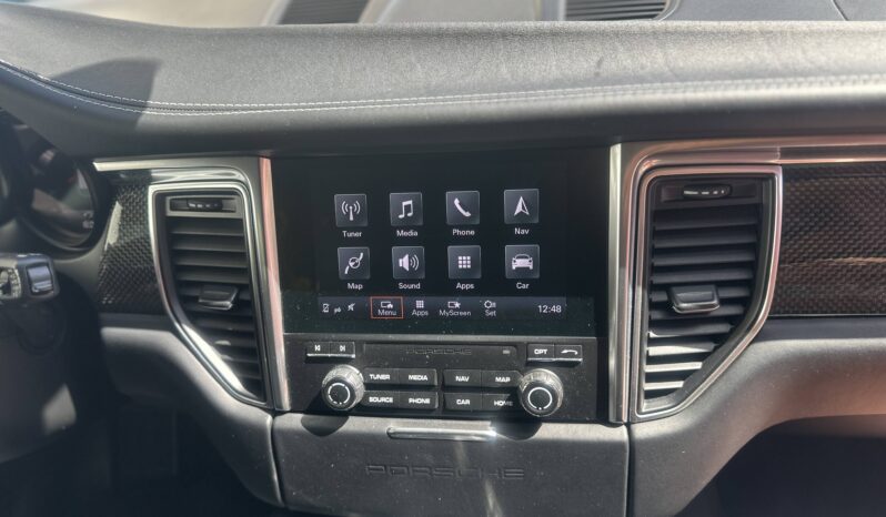 
								Porsche Macan  3.0 V6 360ch GTS PDK full									