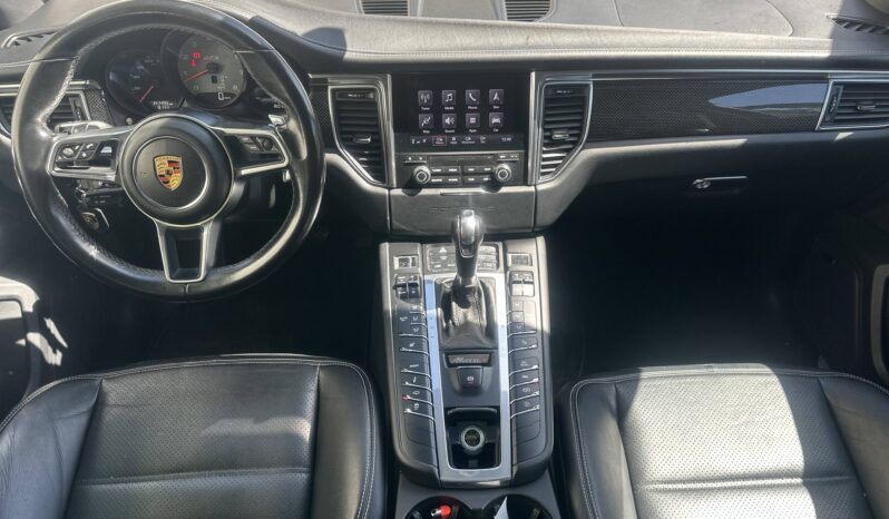 
								Porsche Macan  3.0 V6 360ch GTS PDK full									